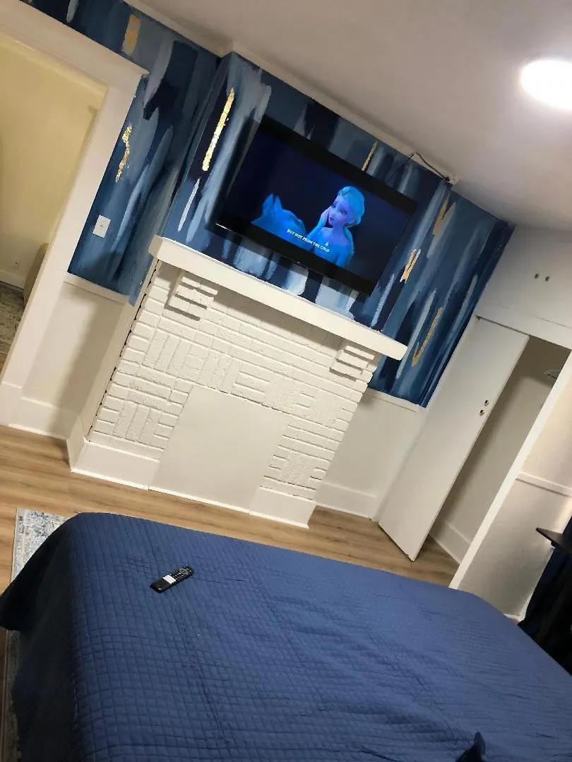 Bluebell Bliss Midtown Retreat - 4Mi To Downtown Βίλα Μέμφις 0*,  Ηνωμένες Πολιτείες της Αμερικής